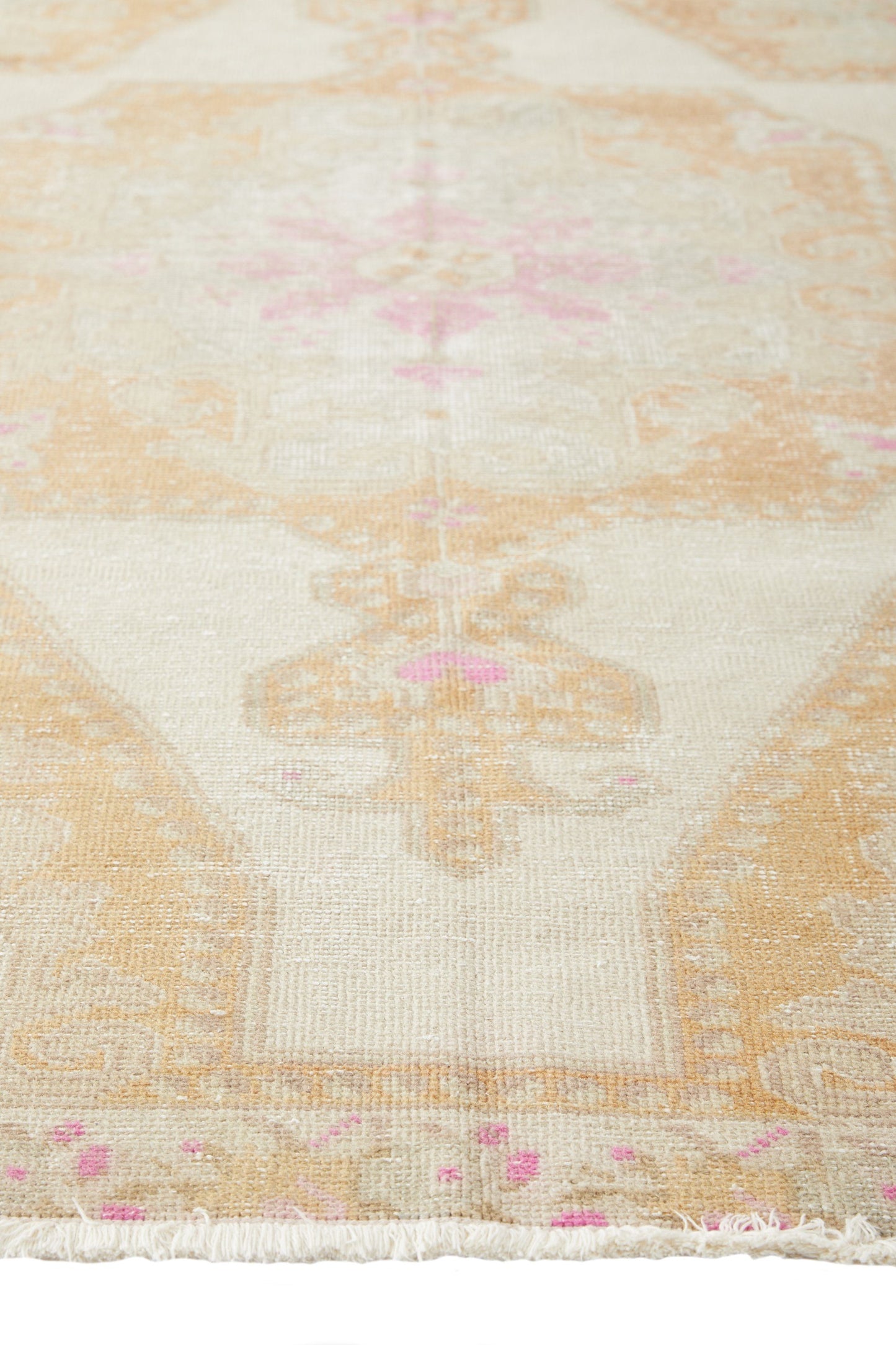 
                  
                    ‘Moonlight’ Vintage Turkish Oushak Rug - 4'3" x 7'2" - Canary Lane - Curated Textiles
                  
                