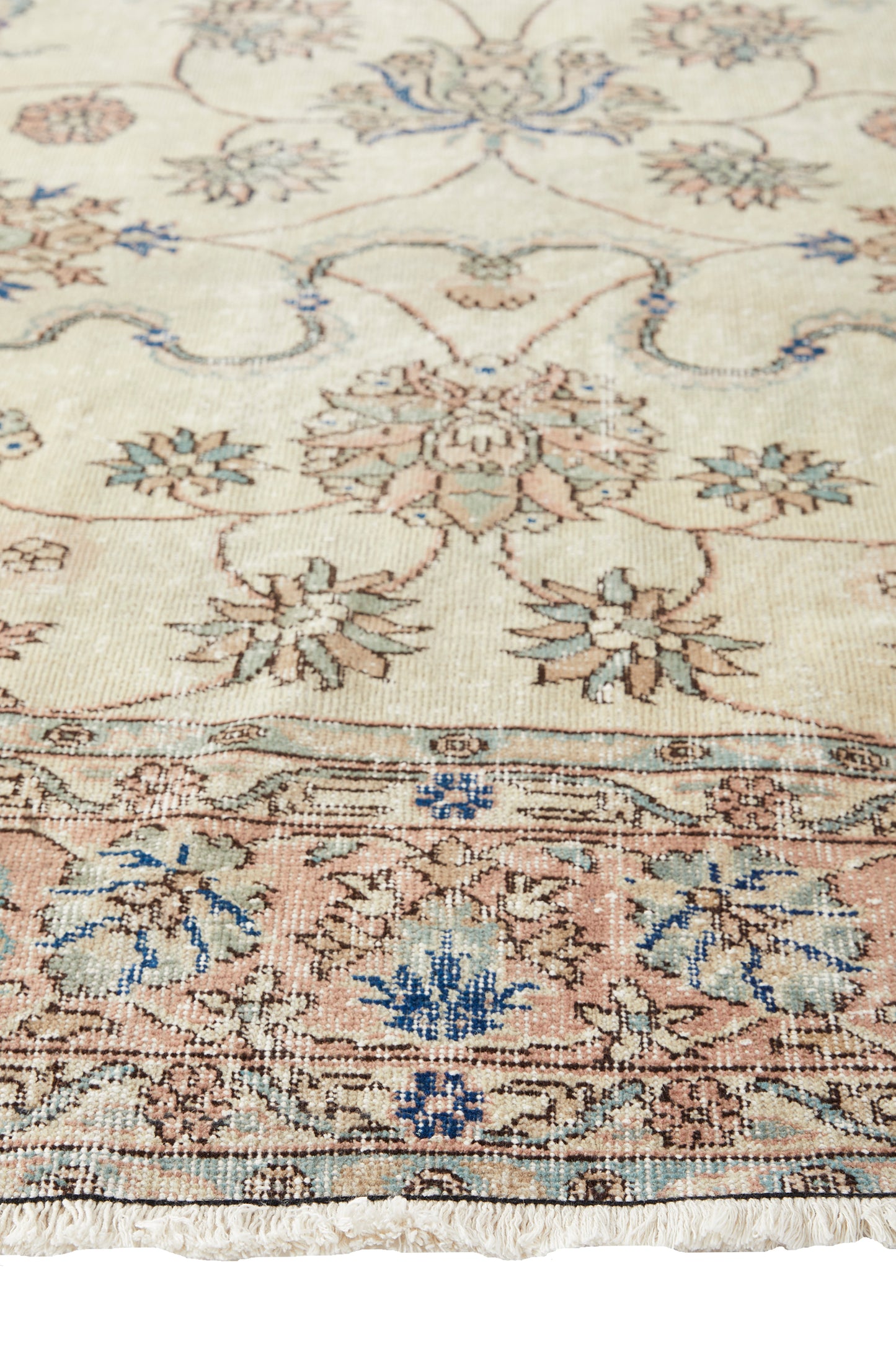 
                  
                    'Libra' Turkish Vintage Area Rug - 6'8" x 8'11" - Canary Lane - Curated Textiles
                  
                