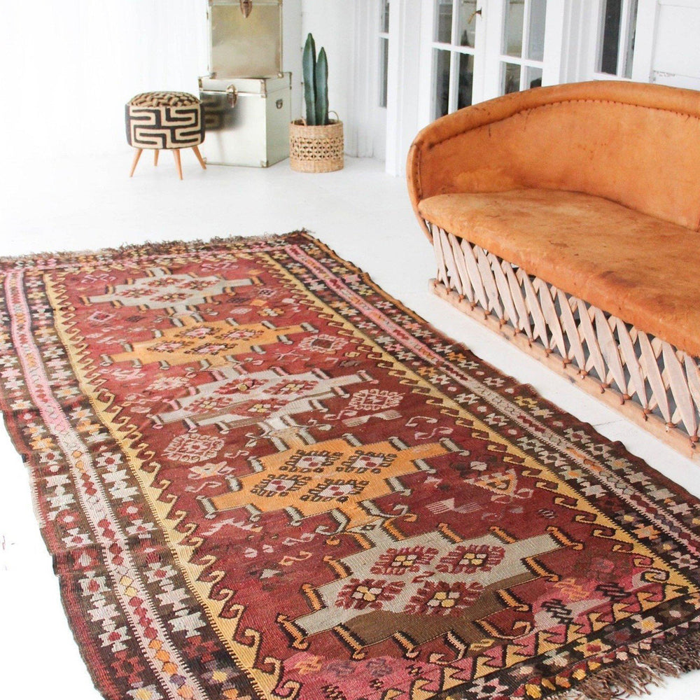 'Eliode' Kilim Rug - 4'5" x 10'7" - Canary Lane - Curated Textiles