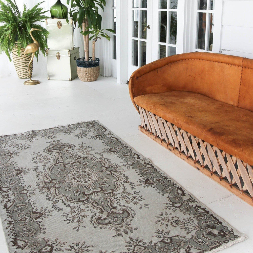 'Stormy' Vintage Rug - 3'9" x 7' - Canary Lane - Curated Textiles